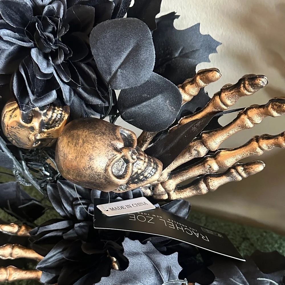 Rachel Zoe Halloween 🎃 Skull 💀 Wreath Black & Gold NEW!